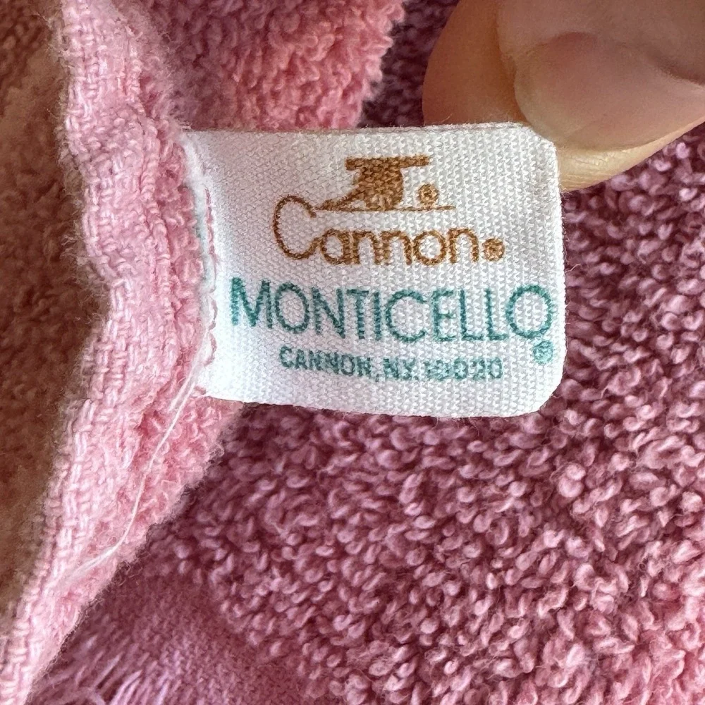 Vintage Cannon Monticello Santa Cruz Bath Towels Fringed Mauve Rose Pink Lot 2
